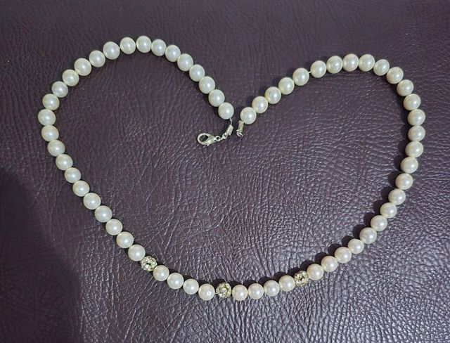 Collar perlas brillantes cristal