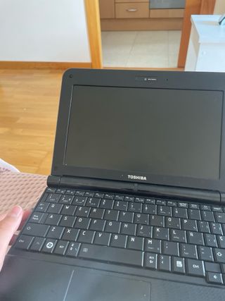 PORTATIL TOSHIBA