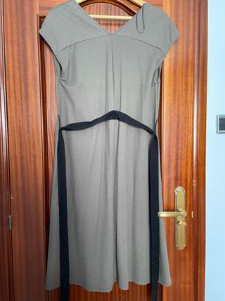 Vestido Zara cinturon y bolsillos