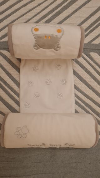 Cojín ergonómico bebé