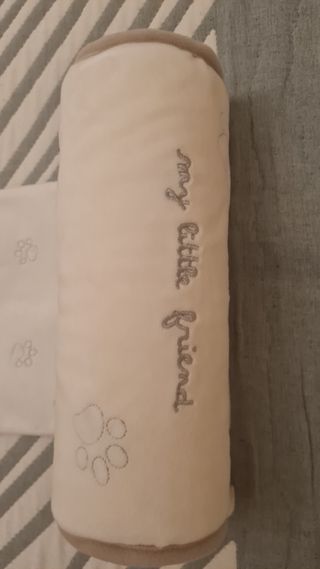 Cojín ergonómico bebé