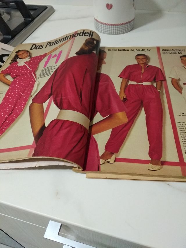 Revista BURDA PATRONES MODEN abril 1980.