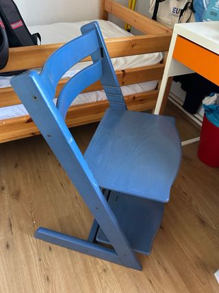 3 sillas altas Stokke infantiles y juvenil