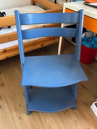 3 sillas altas Stokke infantiles y juvenil