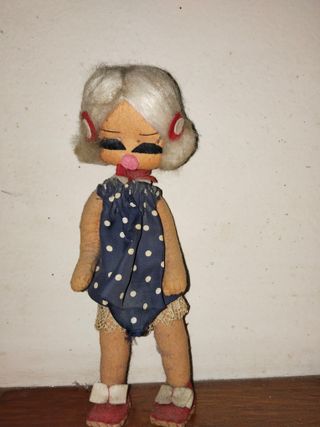 Bambole di pezza antiche