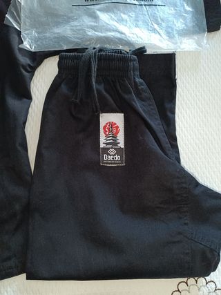 2 Trajes Wing Chun (kung fu) Daedo 