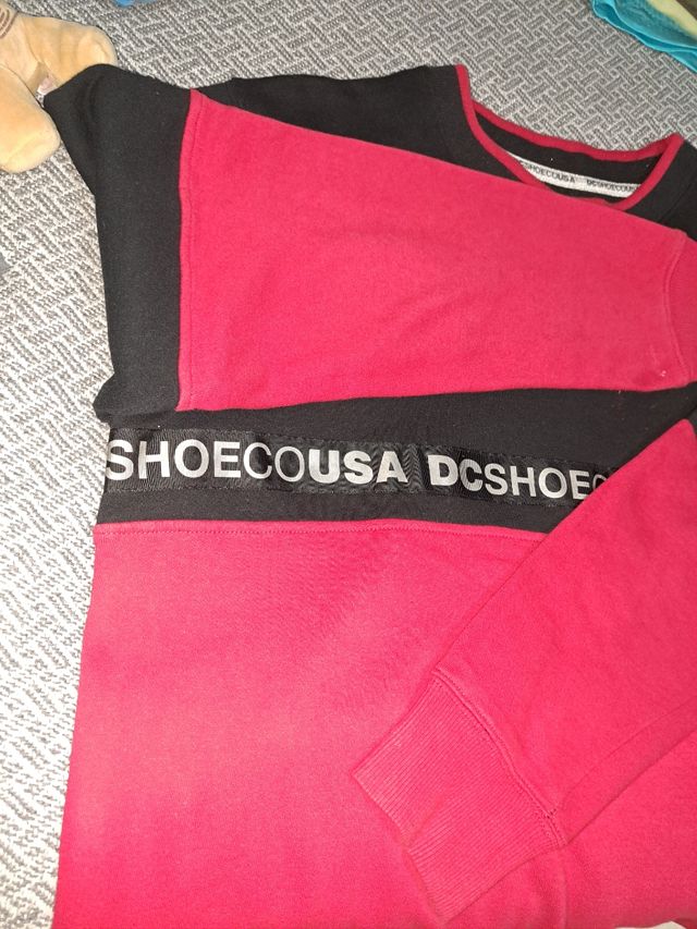 Sudadera DC Shoes roja y negra