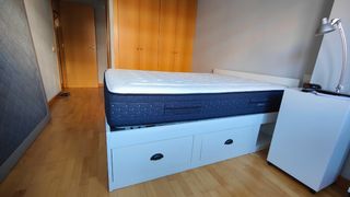 Colchón 135x190 cm muelles ensacados + visco