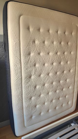 Colchón 135x190 cm muelles ensacados + visco