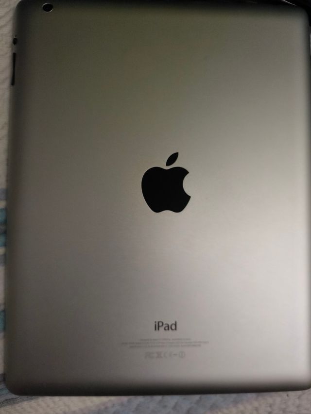 iPad 4 generación gris