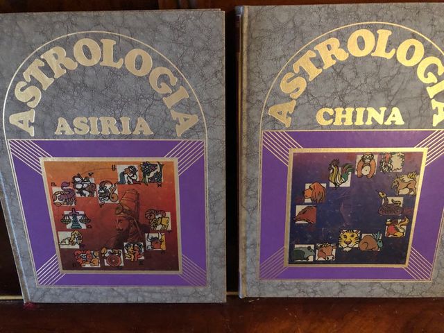 2 libros grandes Astrología china y asiria. Lote.