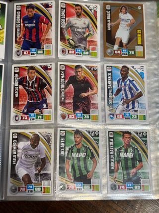 Album Figurine Adrenalyn XL 2016-17