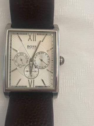 Reloj Hugo Boss marrón y plata