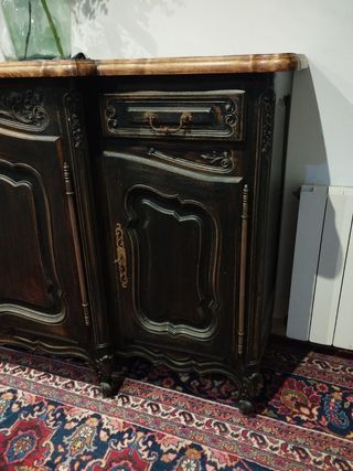 Cómoda antigua estilo francés