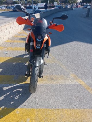 KTM Duke 690R - Impecable