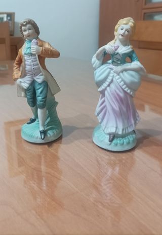 Pareja figuras porcelana vintage