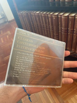 Estantería CDs & Libros - Madera