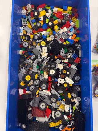 Lote LEGO grande – Más de 1000 piezas + 17 figuras