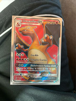 Dracaufeu GX - Carta Pokémon