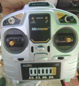 Microzone Radiocontrol coche, barco, avión, helico