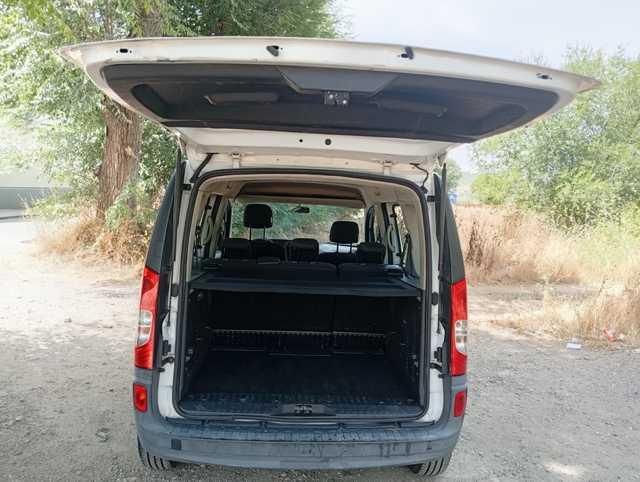 Mercedes-Benz Citan Combi 109 CDI Crew Largo 66 kW (90 CV)