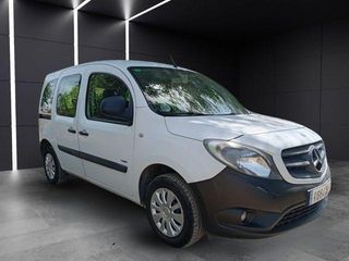 Mercedes-Benz Citan Combi 109 CDI Crew Largo 66 kW (90 CV)