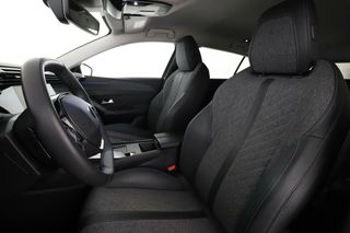 Peugeot 408 1.6 Hybrid 225 Allure Pack