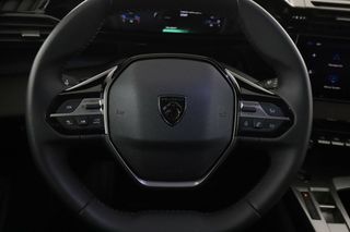 Peugeot 408 1.6 Hybrid 225 Allure Pack