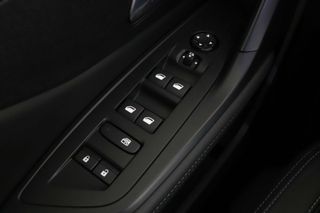 Peugeot 408 1.6 Hybrid 225 Allure Pack
