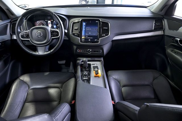 Volvo XC90   2.0 B5 D AWD Momentum Pro Auto 