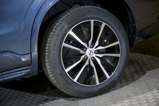 Volvo XC90   2.0 B5 D AWD Momentum Pro Auto 