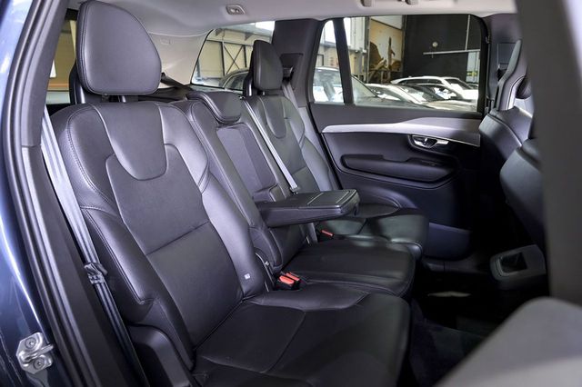 Volvo XC90   2.0 B5 D AWD Momentum Pro Auto 