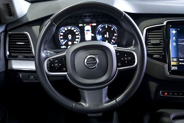 Volvo XC90   2.0 B5 D AWD Momentum Pro Auto 