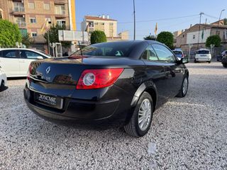 RENAULT Mégane Coupe-cabrio Dynamique 1.9dCi