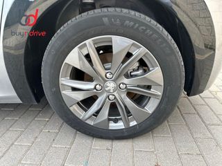 Peugeot e-208 Eléctrico 136 (100 Kw) Active