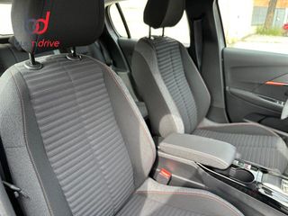 Peugeot e-208 Eléctrico 136 (100 Kw) Active