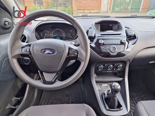 Ford Ka Plus 1.2 Ti-VCT 85cv White Edition