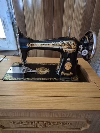 Máquina coser Singer antigua
