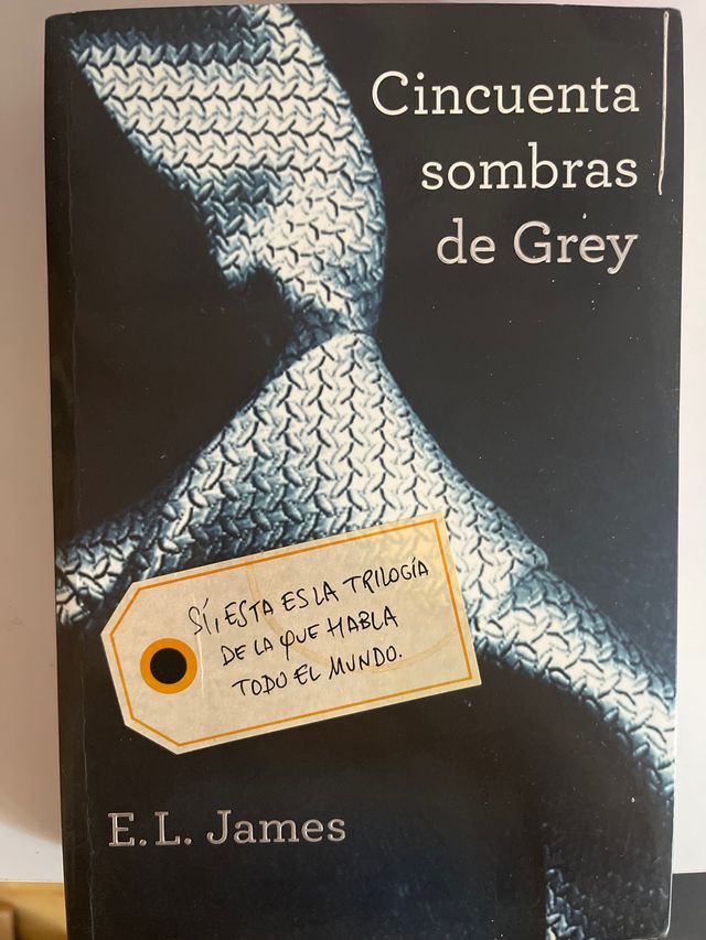CINCUENTA SOMBRAS DE GREY