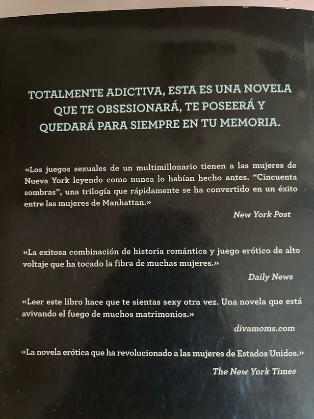 CINCUENTA SOMBRAS DE GREY