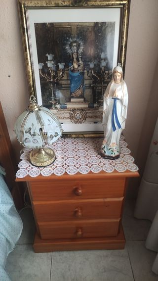 Cuadros religiosos y figuras vintage