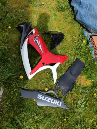 Suzuki GSXR 600 K7