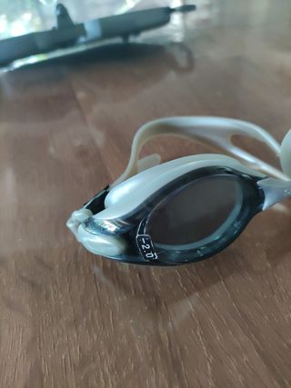 Occhialini nuoto Speedo -2°/-4° diottrie
