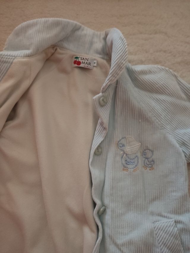 Abrigo infantil celeste