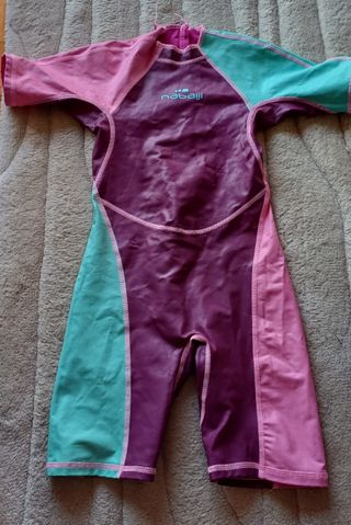 Traje neopreno niña 5-6 años + chanclas regalo #28