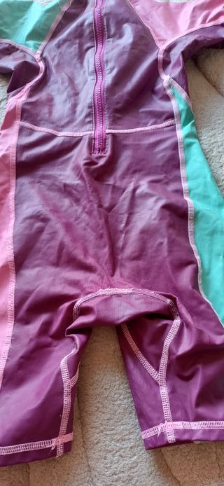 Traje neopreno niña 5-6 años + chanclas regalo #28