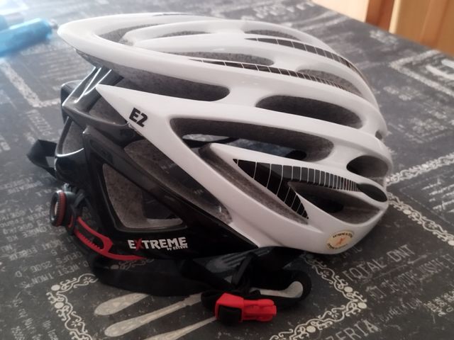 Casco da bici Extreme E2 bianco-nero