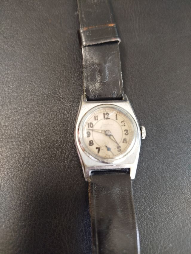 Reloj Junghans vintage