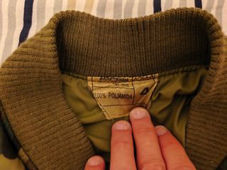 Cazadora bomber militar verde