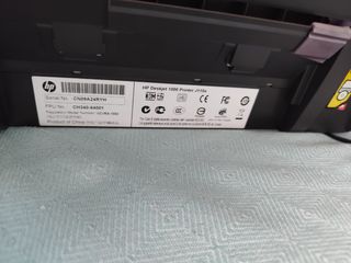 Impresora HP Deskjet 1000 - Gris Oscuro